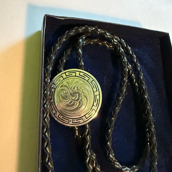 Montana Silversmiths Bolo Tie with Silver and Gold Tones - Picture 2 of 5